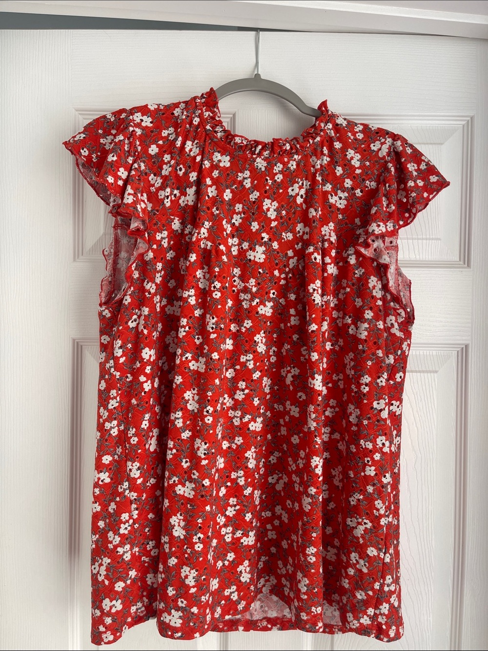 Red Floral Ruffle Sleeve Blouse
